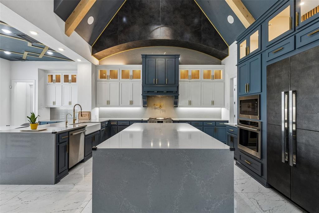 Star Trail Ph Nine - Residential