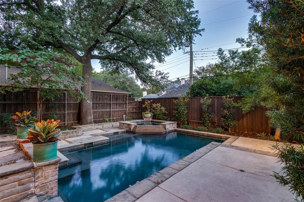 Caruth Hills - Residential