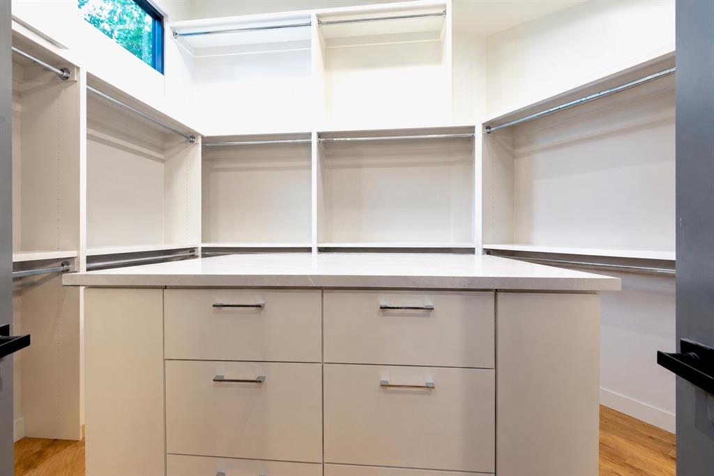 Crest Haven Place - Residential