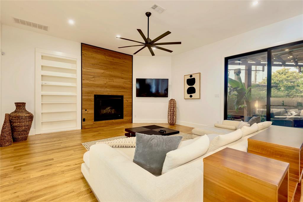 Crest Haven Place - Residential