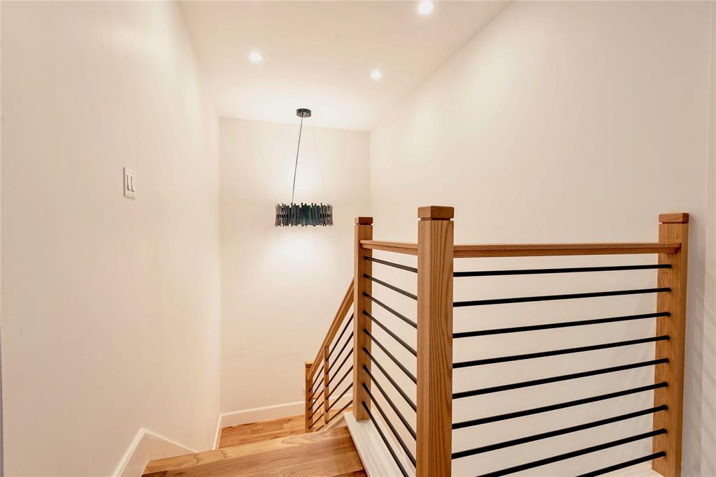 Crest Haven Place - Residential
