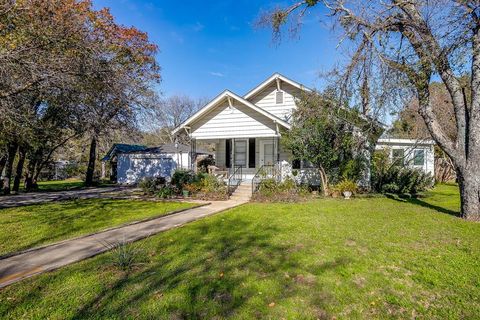 7000 Alice Road Lake Worth TX 76135