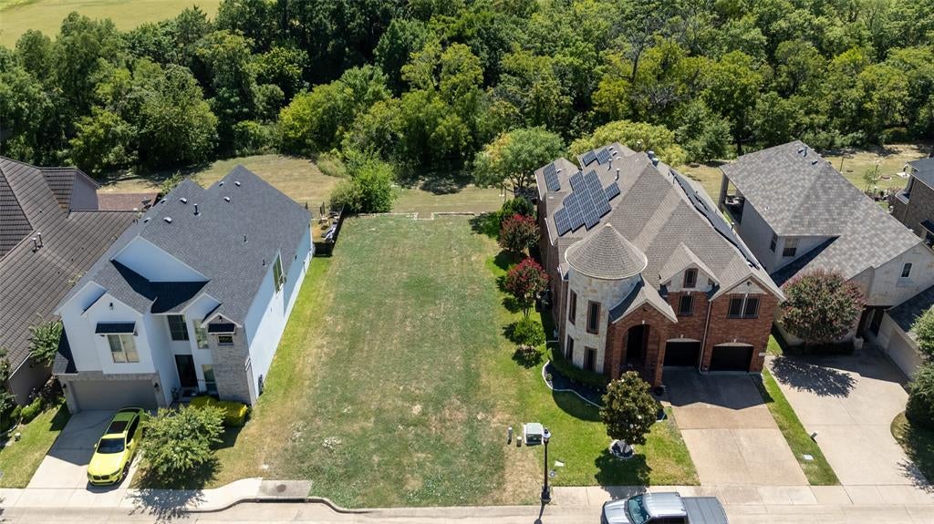 916 Saint George Place