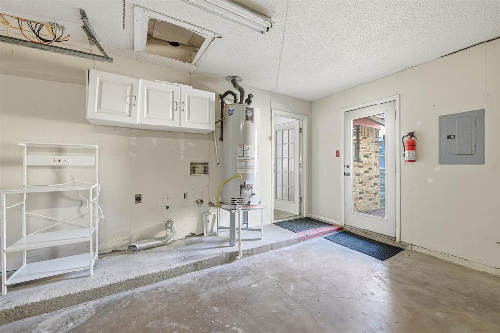 Yates Add - Residential Lease