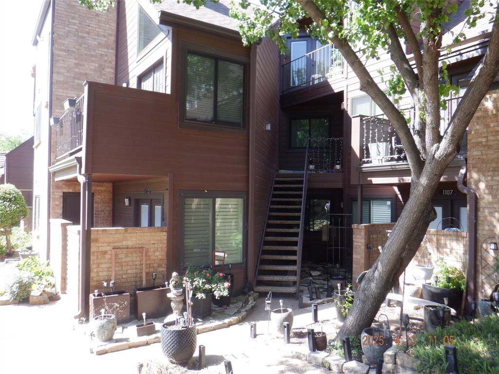 1700 Baird Farm Circle 1205