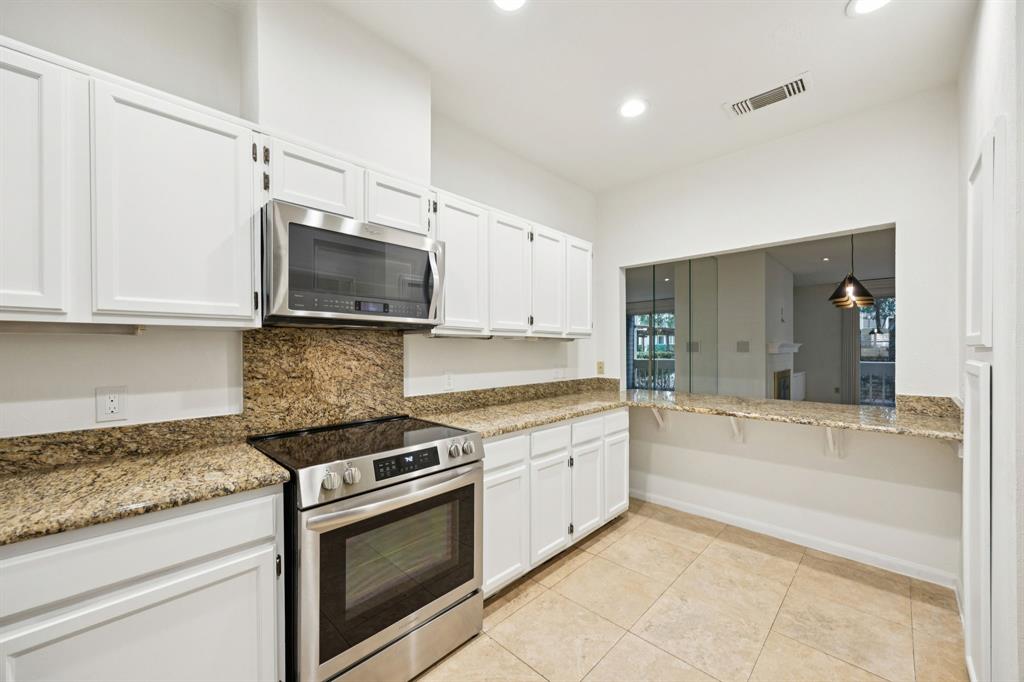 Keller Spgs Condos - Residential