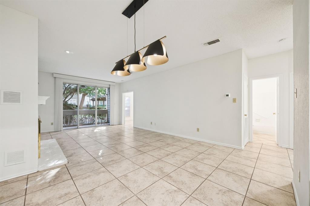 Keller Spgs Condos - Residential