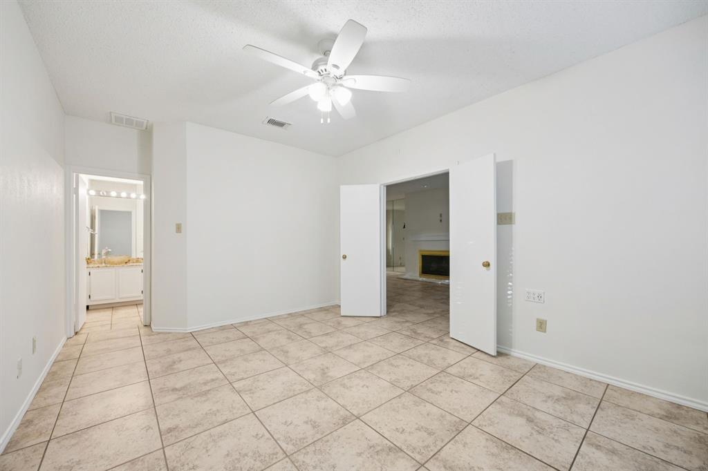 Keller Spgs Condos - Residential