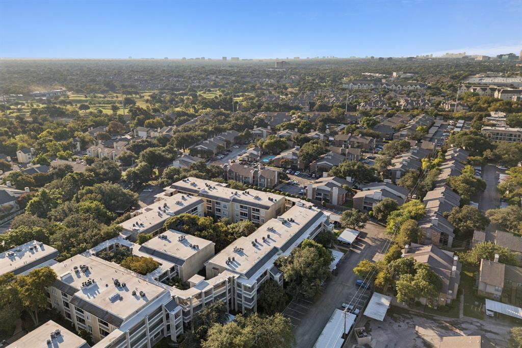 Keller Spgs Condos - Residential