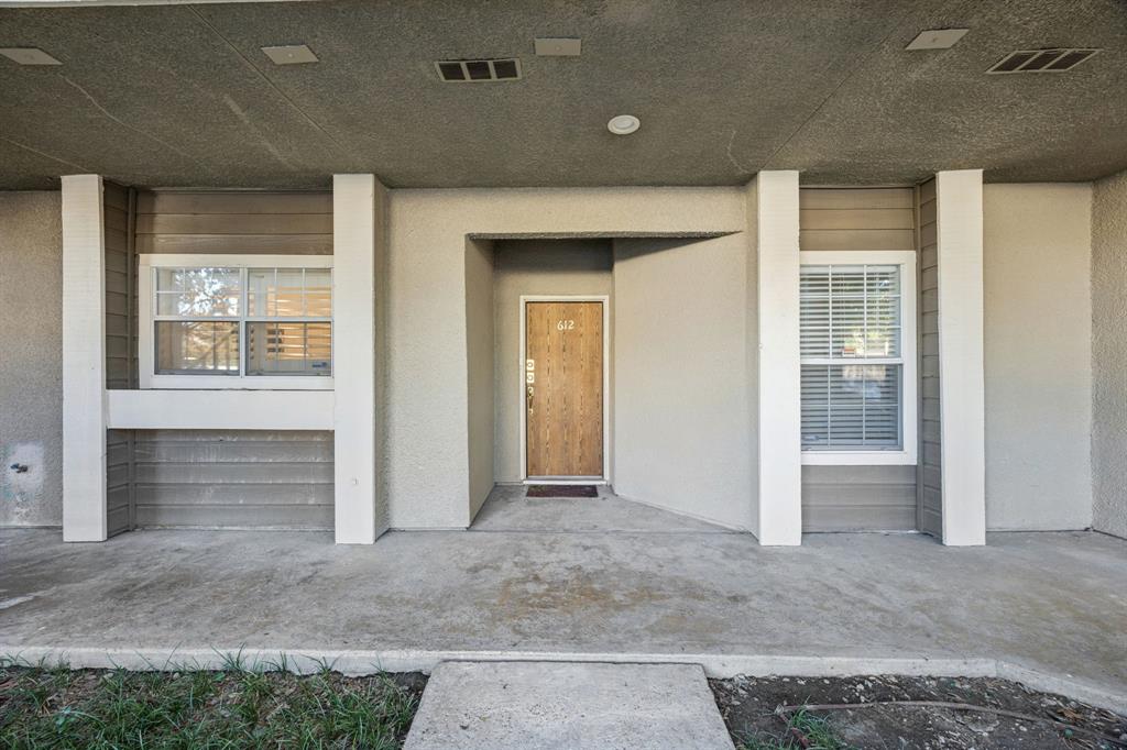 Keller Spgs Condos - Residential