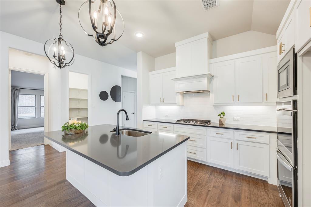 Seventeen Lakes Add - Residential Lease