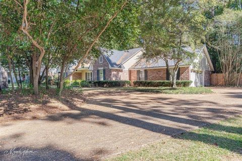 A home in Shreveport