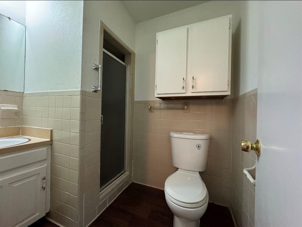 Arneson Sub - Residential Lease