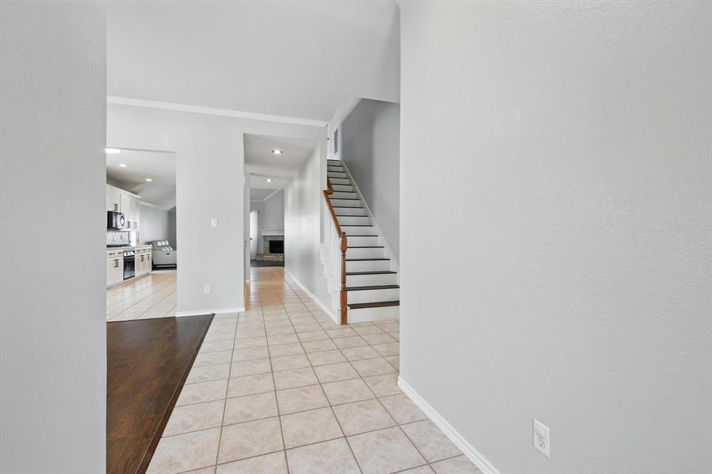 6205 Apache Drive