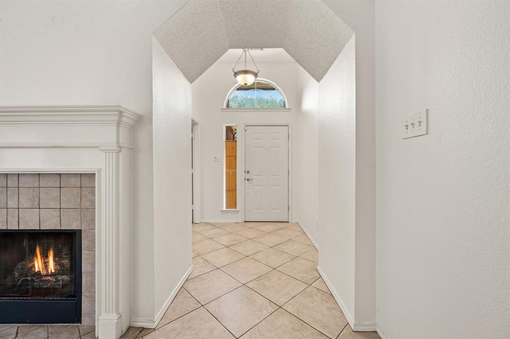 2308 Suntree Lane