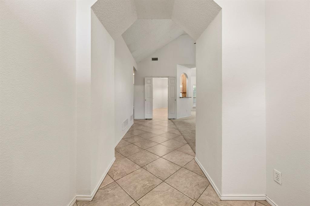 2308 Suntree Lane