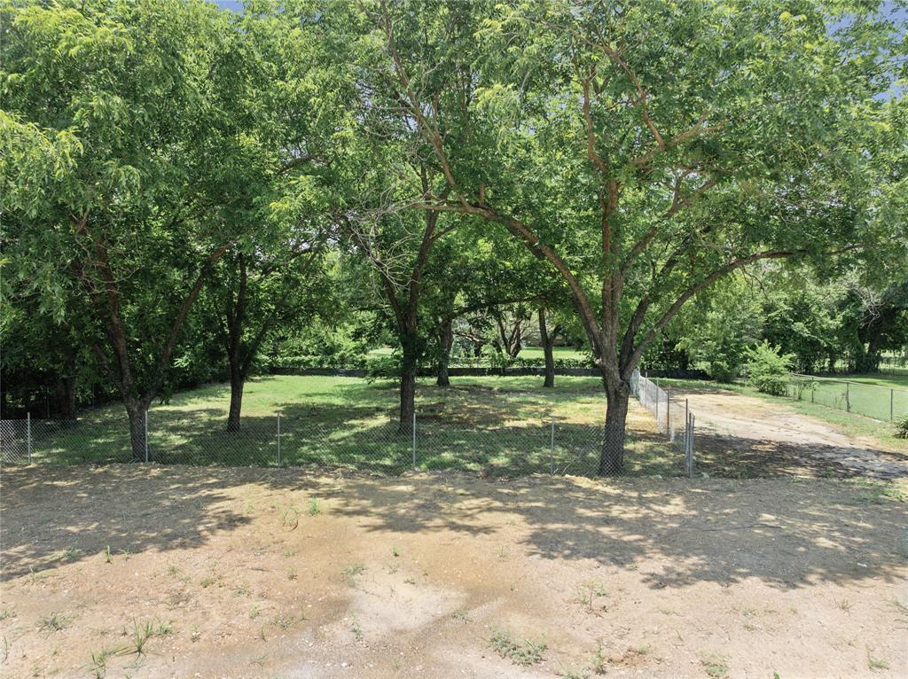 217 Oak Valley Drive