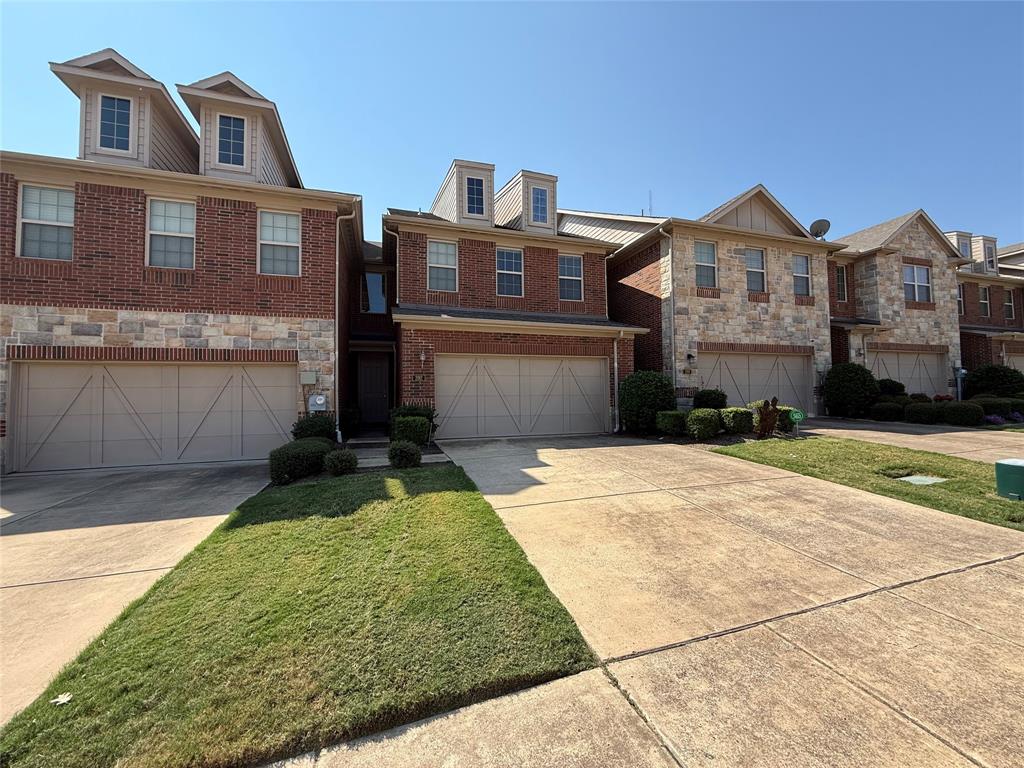 Rockbrook Place - Residential Lease