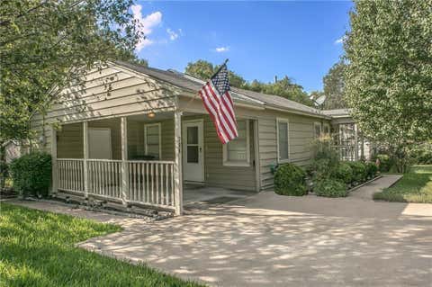 Photo of 206 Renfro Street, Rockwall, TX 75087 (MLS # 21337080)