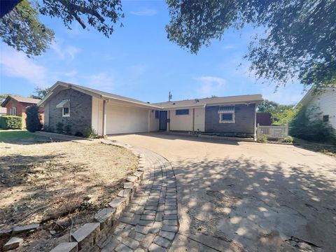 3310 Bryn Mawr Drive Irving TX 75062