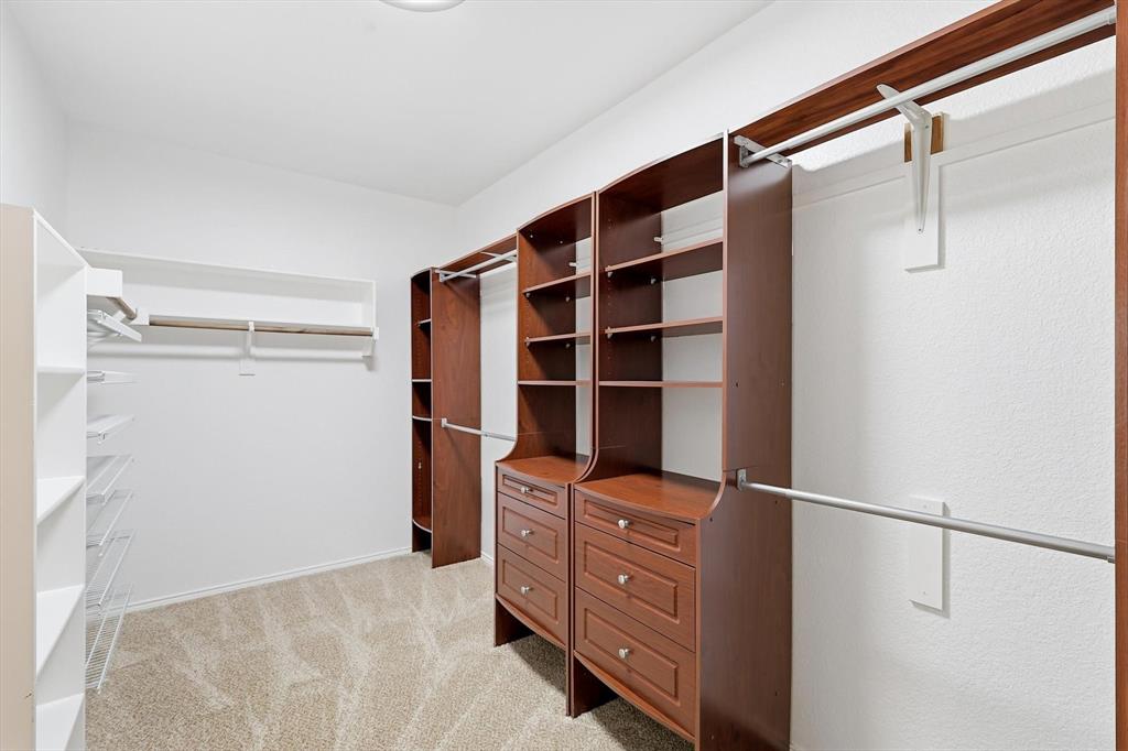 Wilshire Valley - Residential