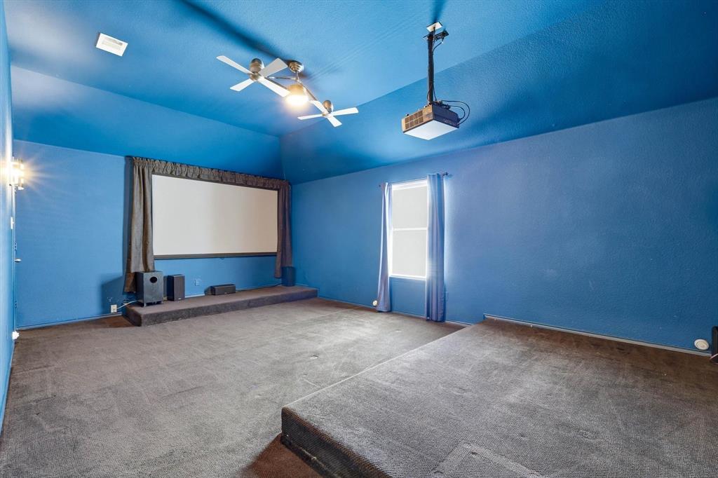 Wilshire Valley - Residential