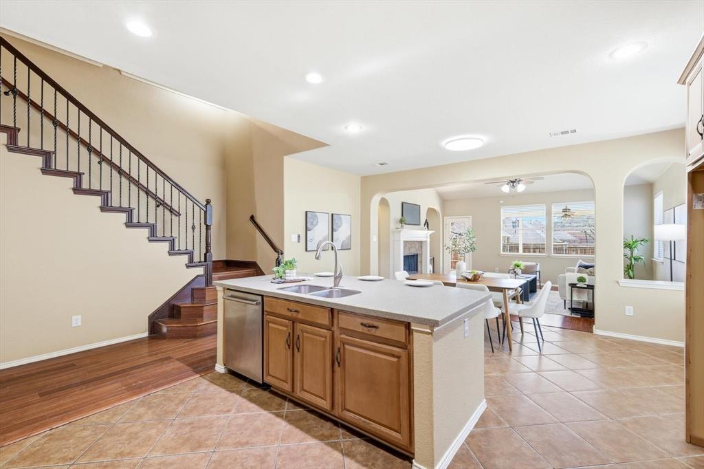 Wilshire Valley - Residential