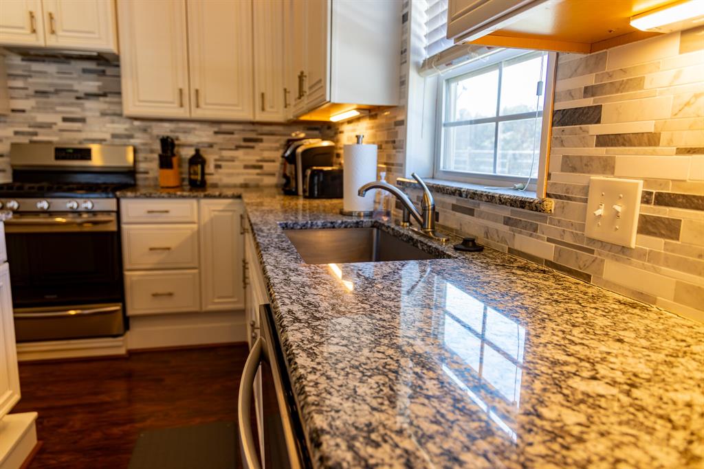 471 Highway 667 Highway