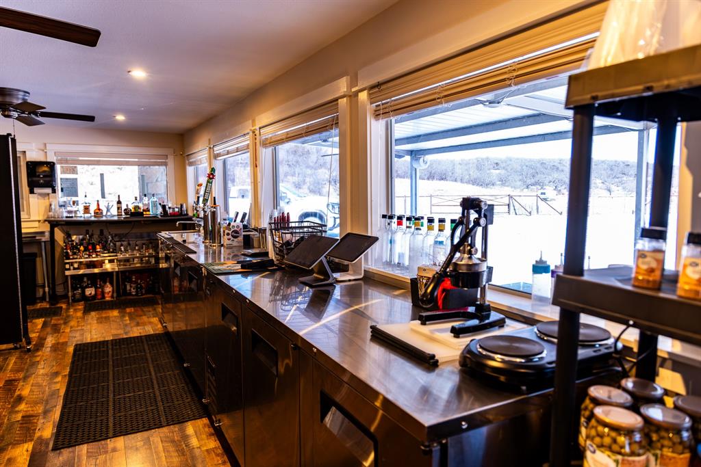 471 Highway 667 Highway