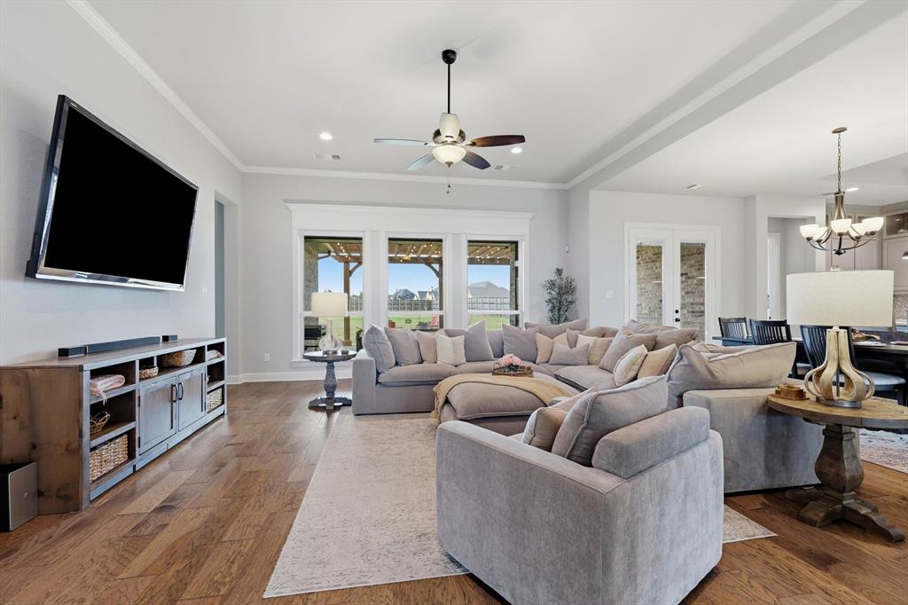 1231 Poppie Lane