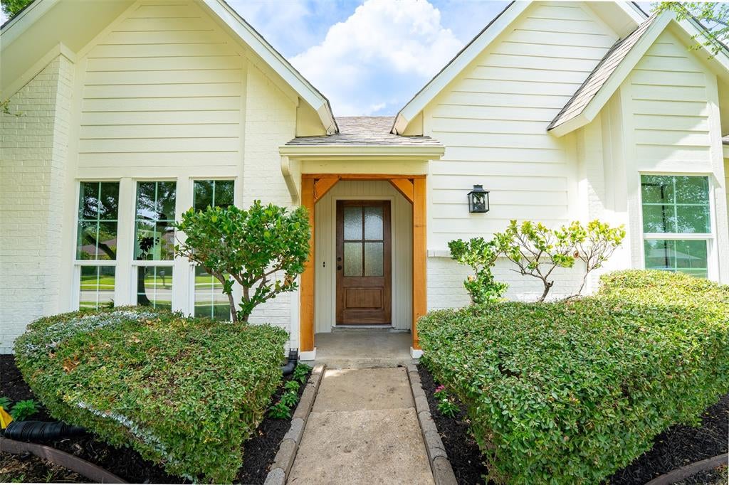 2513 Incline Drive