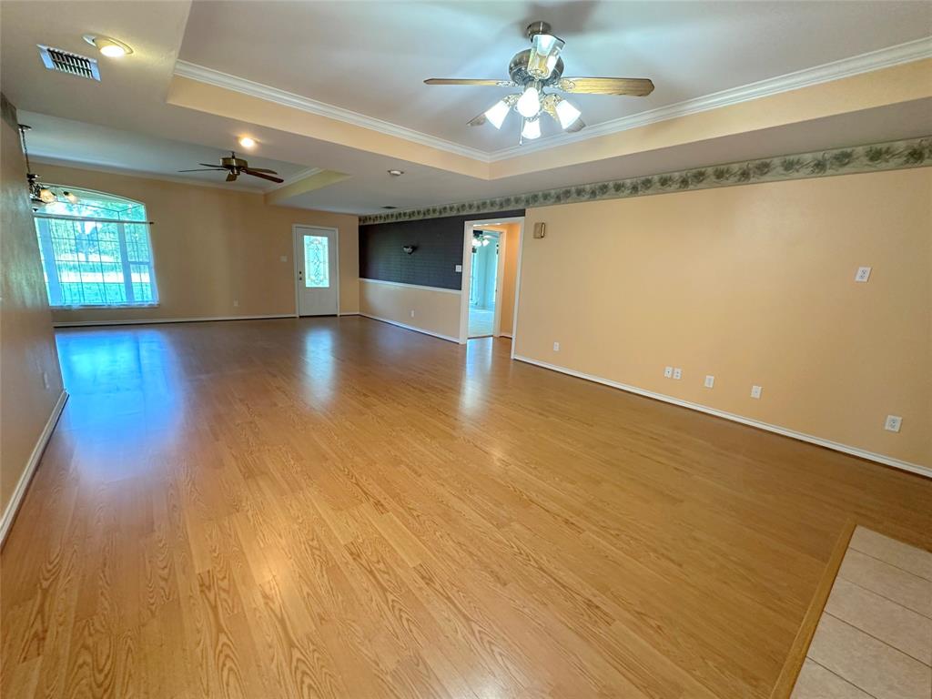 J E White Surv Abs #610 - Residential