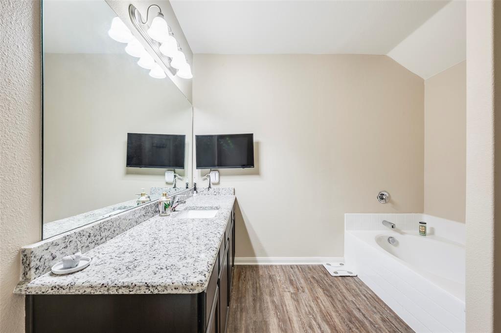 Crowley, Texas 76036, United States, 3 Bedrooms Bedrooms, ,2 BathroomsBathrooms,Residential,Active,247393