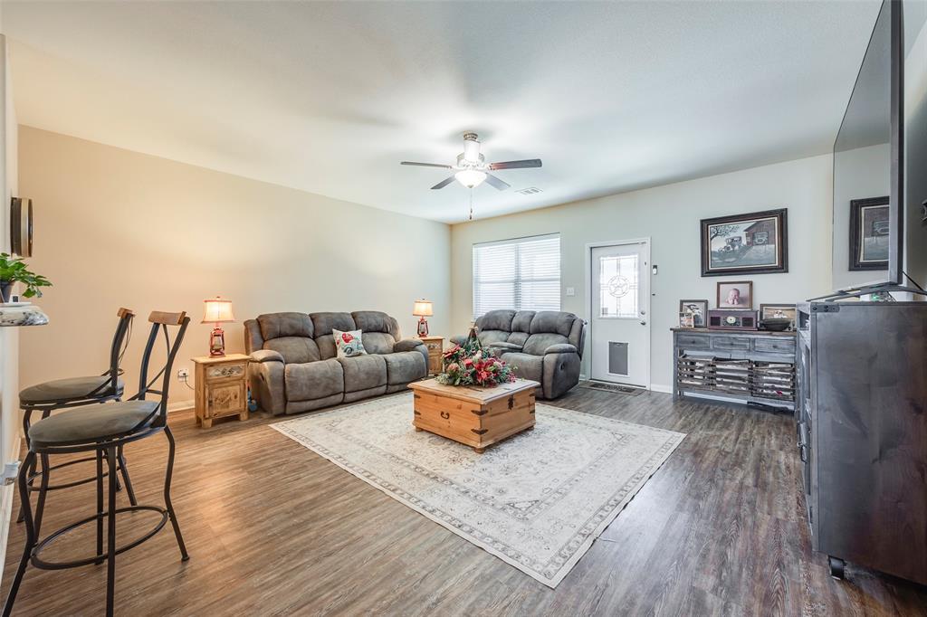 Crowley, Texas 76036, United States, 3 Bedrooms Bedrooms, ,2 BathroomsBathrooms,Residential,Active,247393