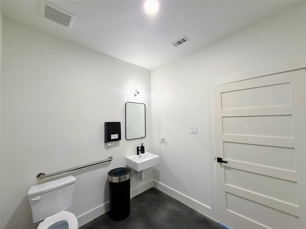 Ducharme - Honey Creek Venues Add - Commercial Sale