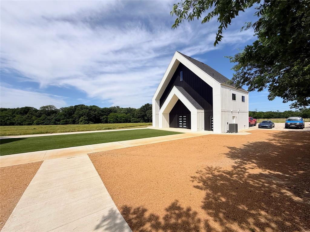 1105 W Cottage Hill Parkway