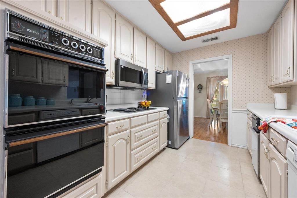 Mc Kamy Oaks Add - Residential