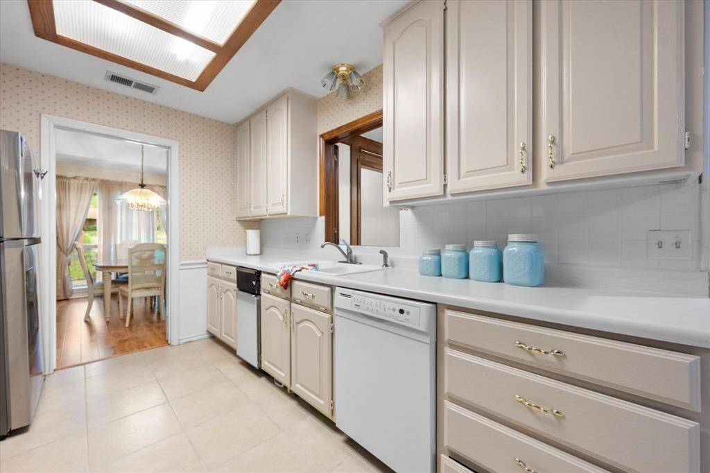 Mc Kamy Oaks Add - Residential