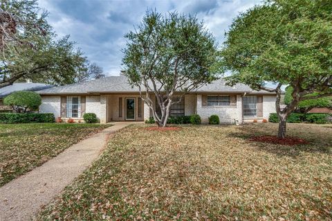 2801 W Aspen Court Plano TX 75075