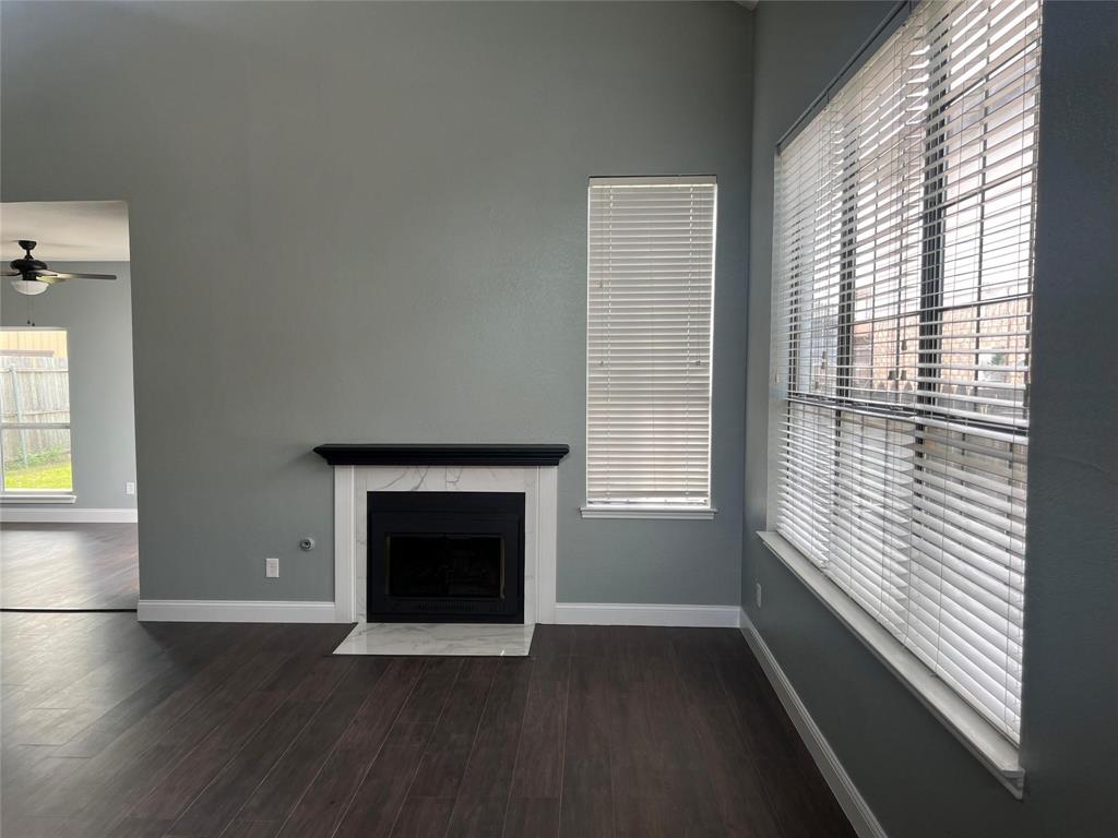 Meadow Creek 04 - Residential