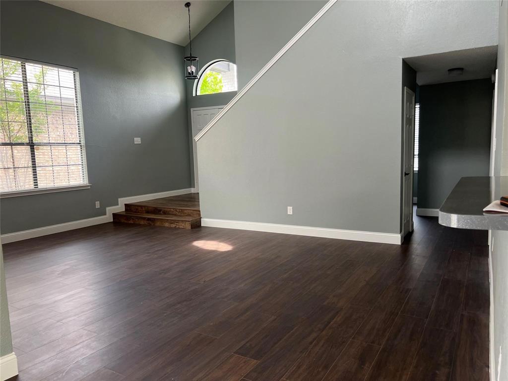 Meadow Creek 04 - Residential