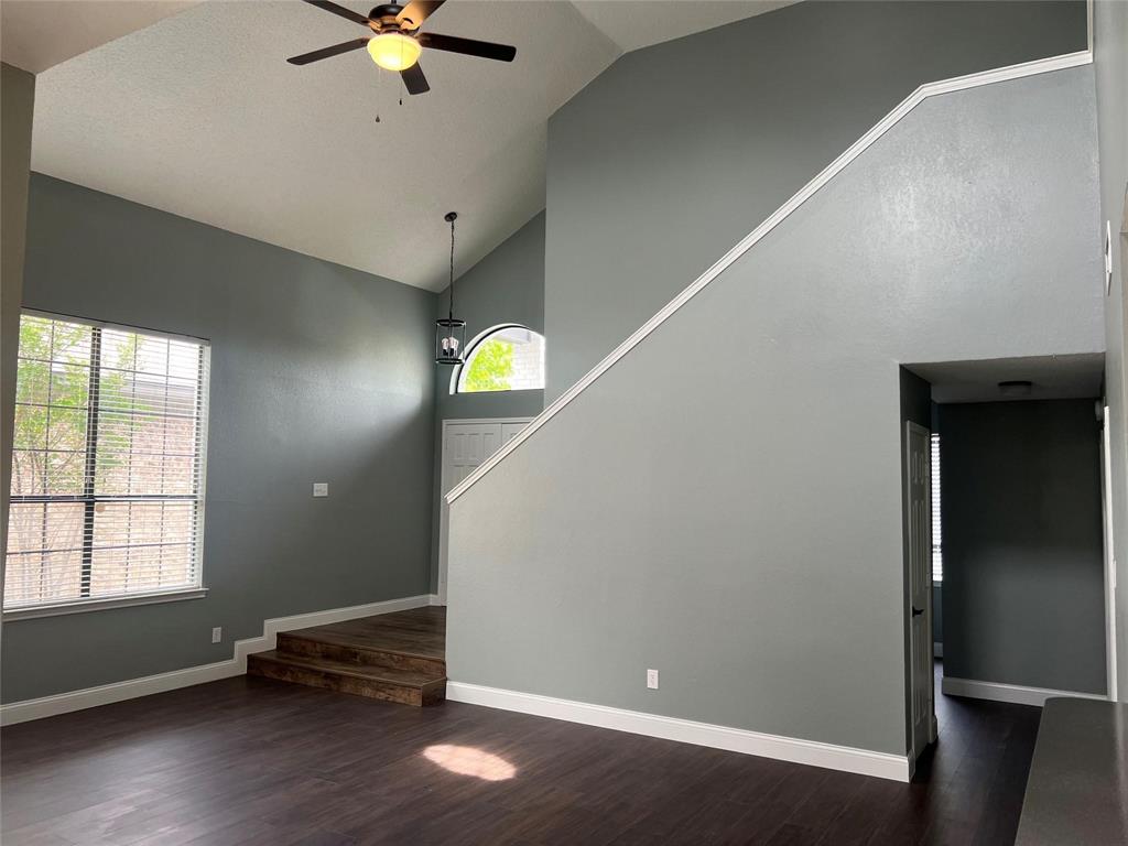 Meadow Creek 04 - Residential