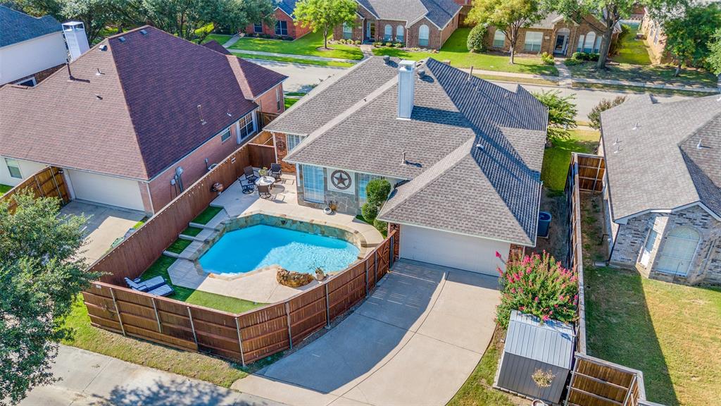 1417 Mayflower Lane
