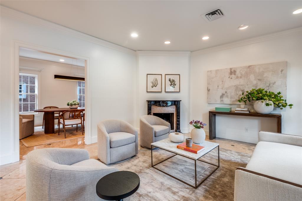 3400 Shenandoah Street