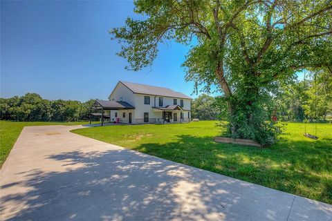 A home in Sulphur Springs