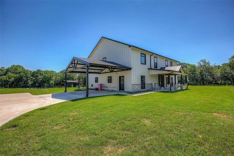 A home in Sulphur Springs