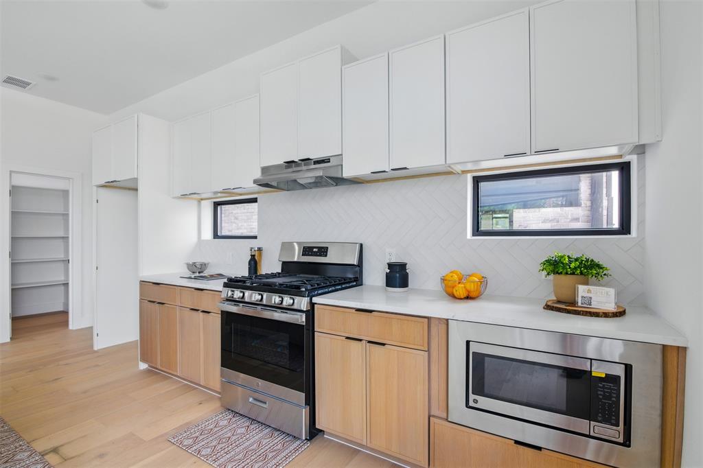 Oak Cliff Original Town - Residential Lease