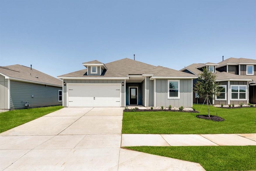 Bursting with charm, this single-story home in Fort Worth has plenty of space for your needs. This four-bedroom home features two full baths, a spacious family room, chef-ready kitchen, private master suite with an en-suite bathroom, and more. Enjoy the thoughtfully designed, open-concept layout of this home, creating the perfect space for entertaining. Additionally, this home comes with a host of impressive upgrades included at no extra cost such as energy-efficient Whirlpool® appliances, gorgeous granite countertops, designer wood cabinetry with crown molding, a Wi-Fi-enabled garage door opener and more.