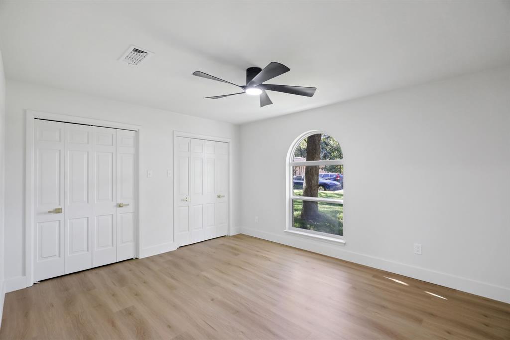 Arlington, Texas 76012, United States, 4 Bedrooms Bedrooms, ,3 BathroomsBathrooms,Residential,Active,237930