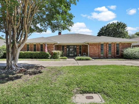 9206 Clover Valley Drive Dallas TX 75243